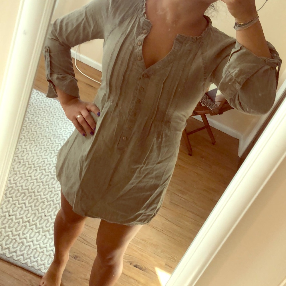 Short dress